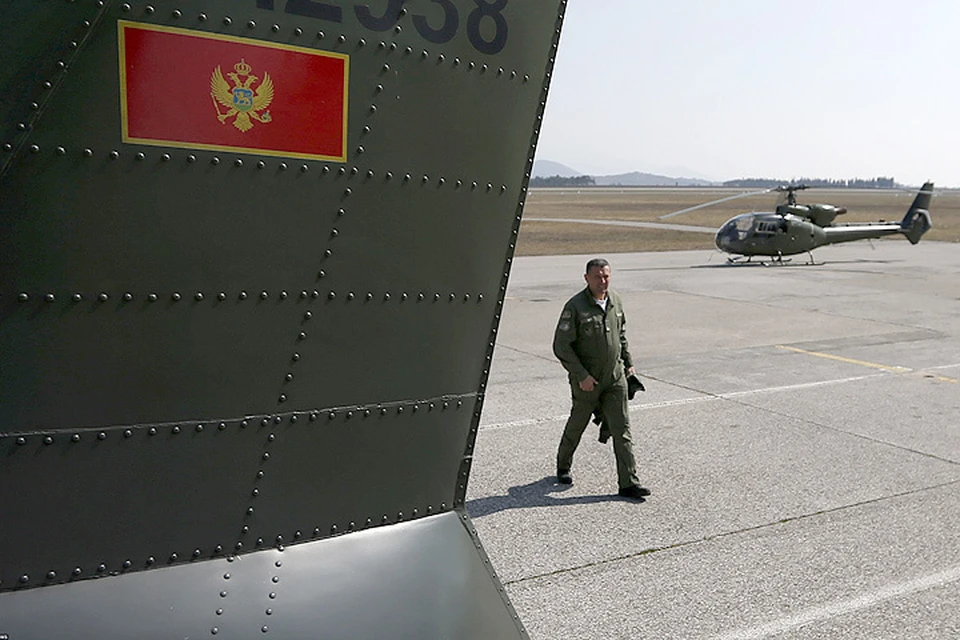 Армейские вертолёты Черногории в аэропорту Подгорицы.