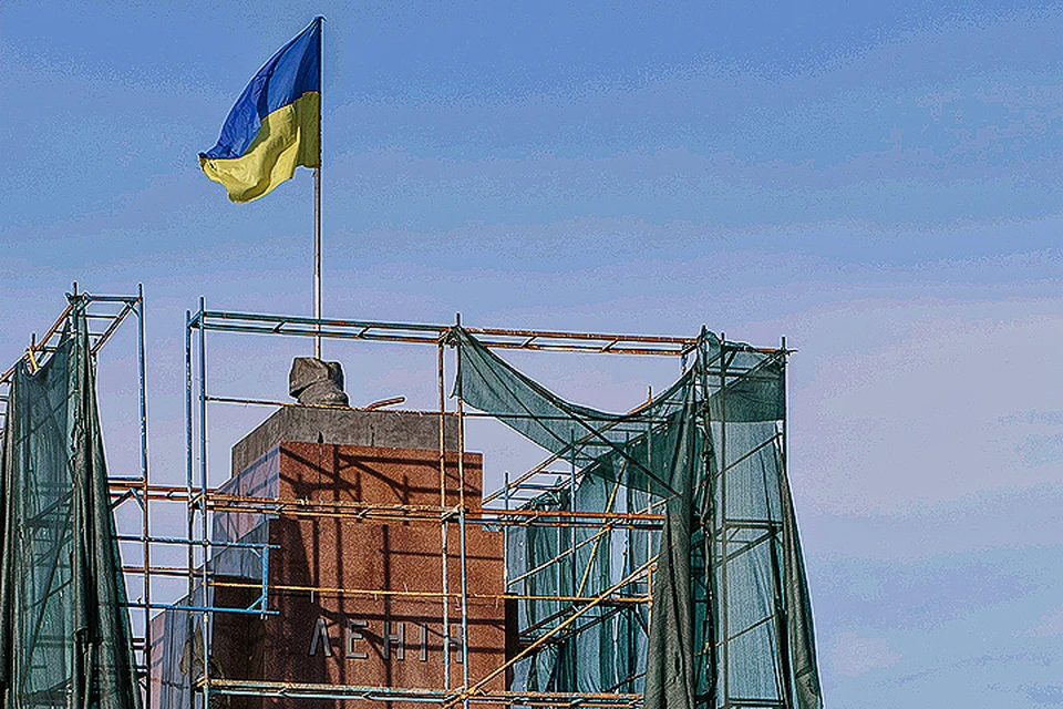 На Украине закон о декоммунизации был принят почти два года назад. Тогда страну сотрясла волна переименований.