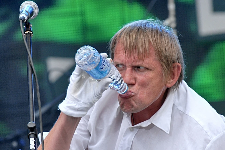 Олег Гаркуша уже 21 год не пьет ничего крепче воды. Фото ТАСС/ Эмиль Матвеев