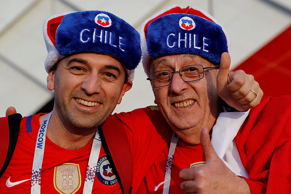 Чилийские болельщики рассказывали, что тур в Россию из Чили на Кубок конфедераций стоил не меньше 5 тысяч долларов