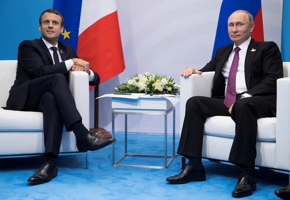 Президент России заметил, что отношения с Францией постепенно улучшаются