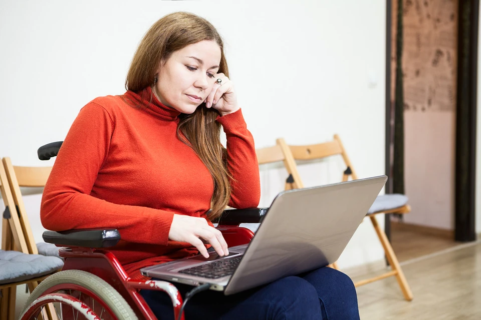 Новые электронные сервисы помогают людям с инвалидностью решать бытовые и рабочие вопросы.