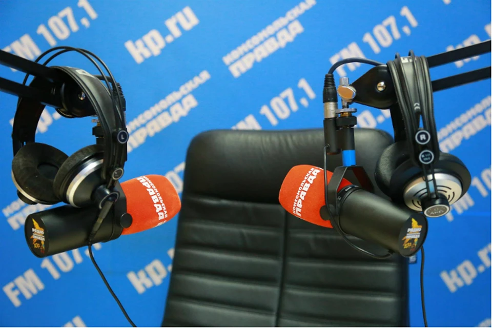 107.1 FM