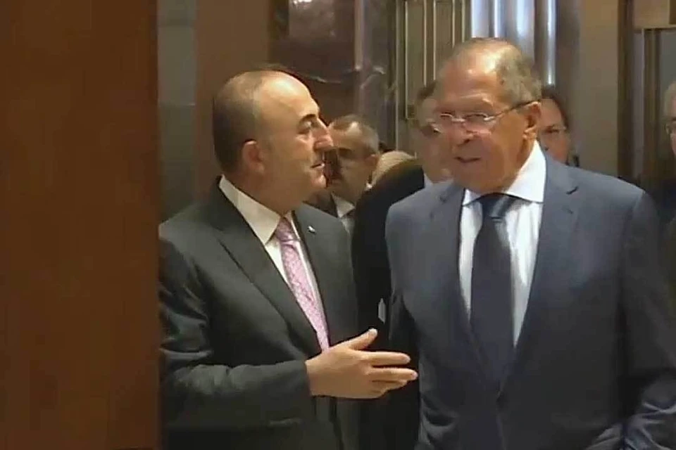 Во время переговоров Чавушоглу хотел убедиться, что позиции Турции и России совпадают. Фото: стоп-кадр видео