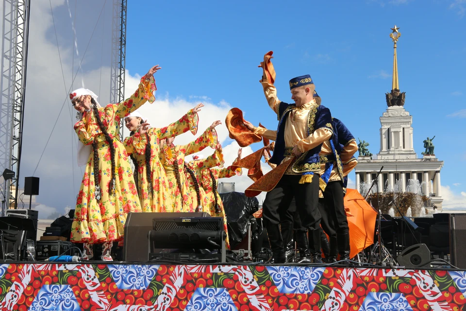 Татарские танцы в Москве. Фото: Предоставлено ФАДН России