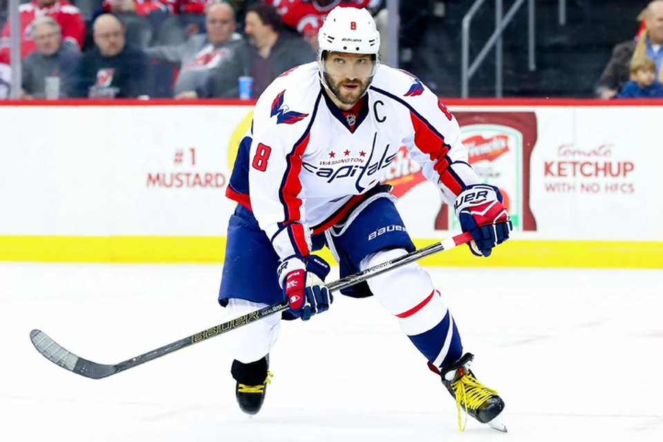 Александр Овечкин обещал уйти из НХЛ в сборную Россси чего бы это ни стоило... Но остался в "Вашингтон кэпиталз".