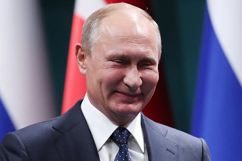 Глава государства обратил внимание, что растет производство свинины, мяса птицы, сбор масличных культур, сахарной свёклы, фруктов, овощей
