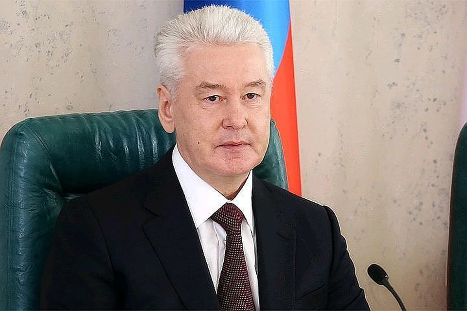 Гранты мэра стали важным материальным поощрением коллективов педагогов школ