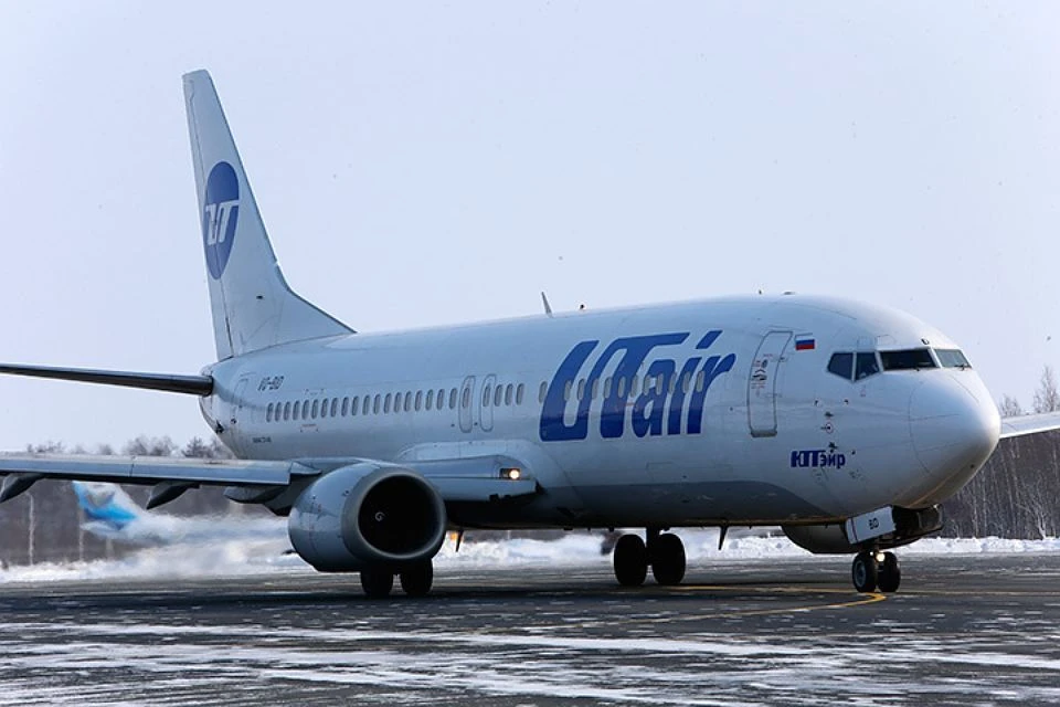 Utair москва. Авиакомпания ЮТЭЙР. UTAIR самолеты. Самолет ЮТЭЙР.