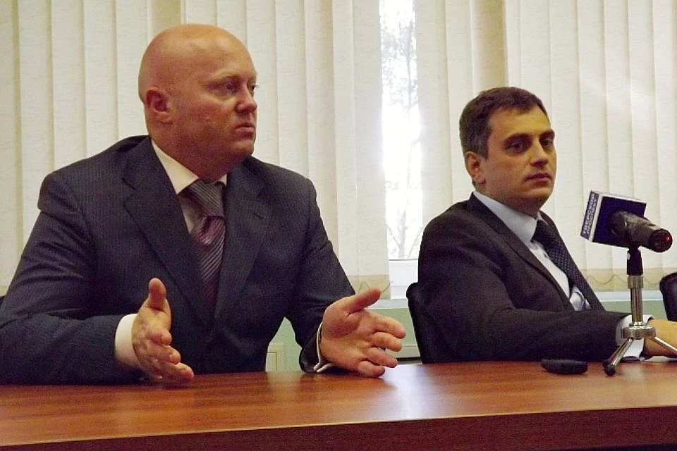 Сергей Горохов (слева) и Ян Горелов (справа) провели почти год в СИЗО, а теперь их будут судить