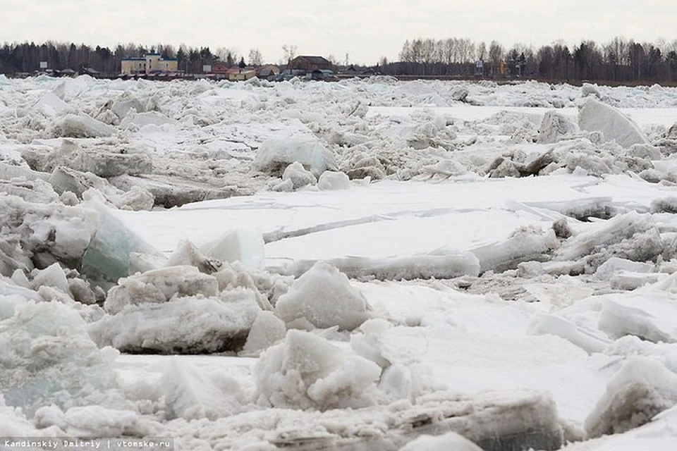 Лед на реке никак не хочет уходить из Томска
