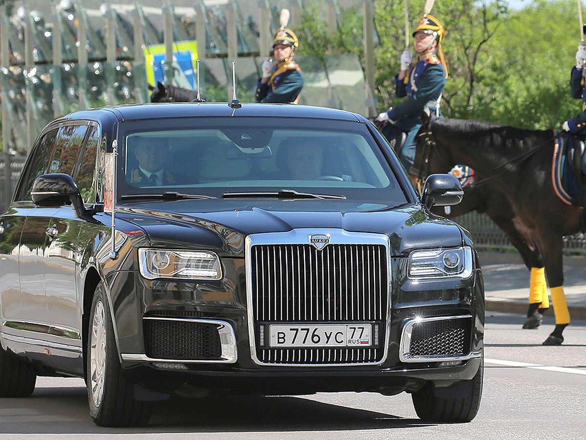 Путин приехал на новом лимузине - KP.RU