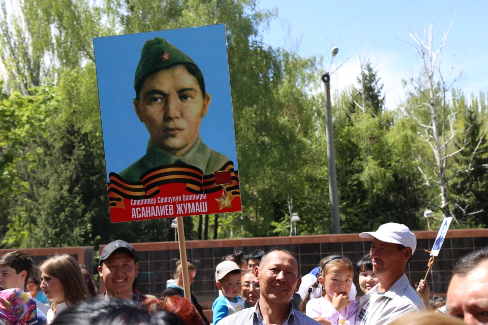 В этом году «Агитбригада Кыргызстана» проедет до Минска в память о Герое Жумаше Асаналиеве.