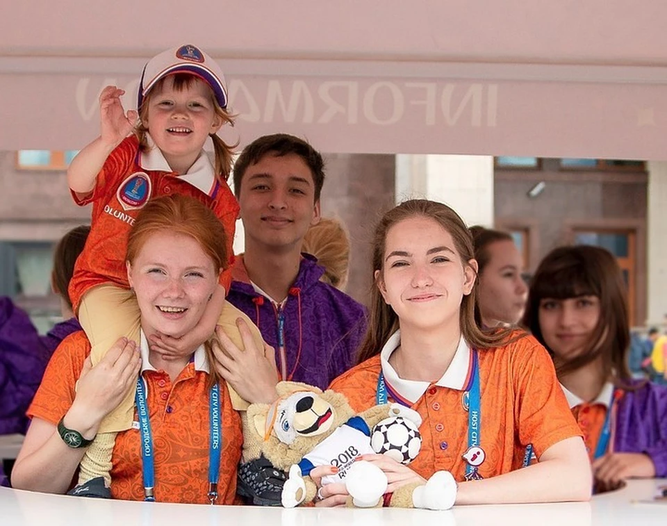 Агата стала самым юным волонтером Чемпионата мира-2018 Фото: Виктория СОКОЛОВА