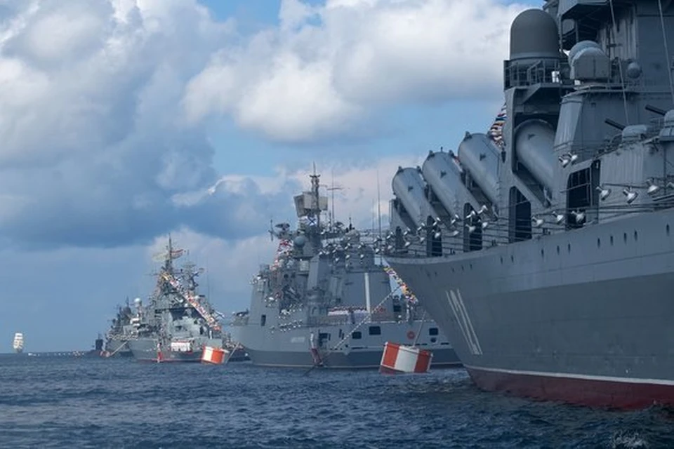 Величественная эстетика боевых кораблей пробуждает в сердце гордость за Отечество