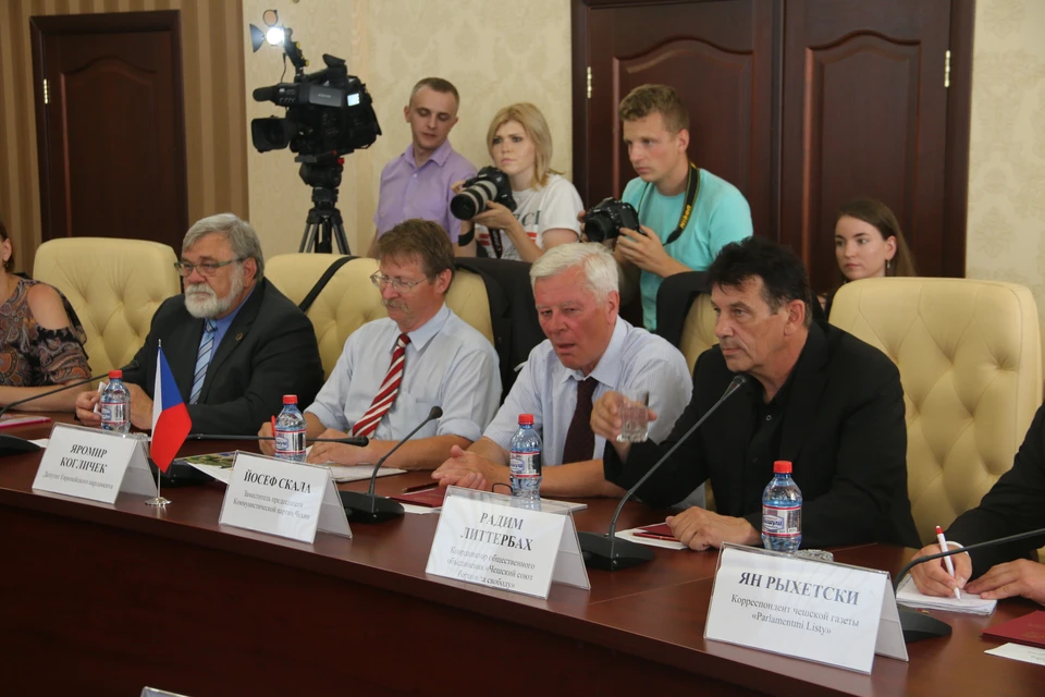 Глава Крыма Сергей Аксенов подтвердил намерение сотрудничать с Чешской Республикой