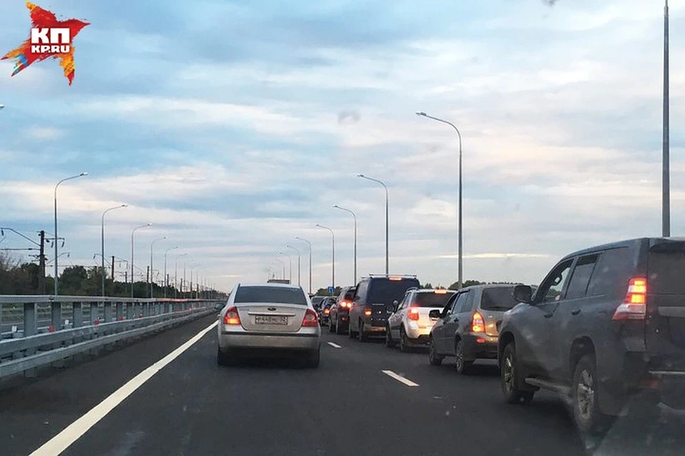 Пробка на борском мосту в нижнем новгороде. Пробка на Борском мосту 19 мая. Реверсивное движение на Борском мосту. Пробки на Борском мосту сейчас Нижний. Пробка в Неклюдово сейчас причина.