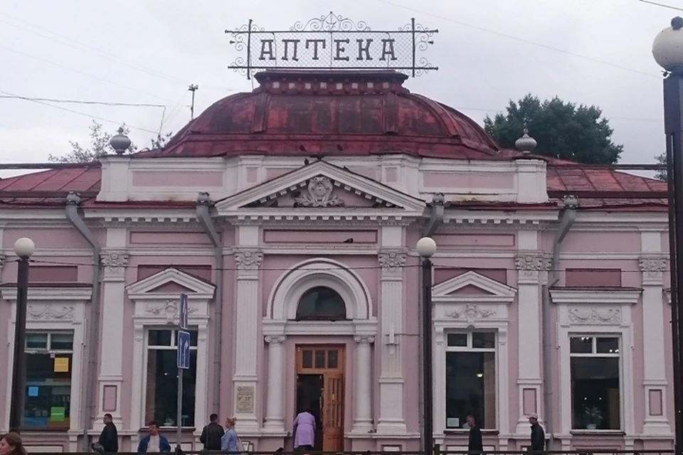 Школьница о падении балясины со здания в Иркутске: На месте пенсионерки могла быть я