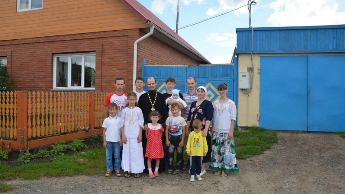 священник с семьей сгорел в доме (100) фото