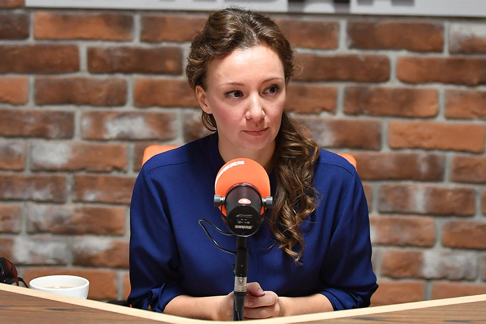 Омбудсмен Анна Кузнецова в эфире радио "Комсомольская правда".