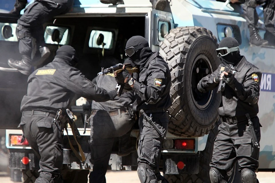Главу и четверых членов экстремистской группировки в Махачкале задержали силовики