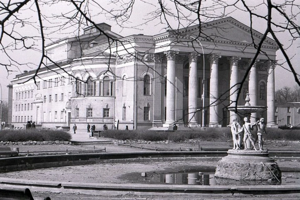 Калининградский театр драмы после открытия в начале 1960-х.