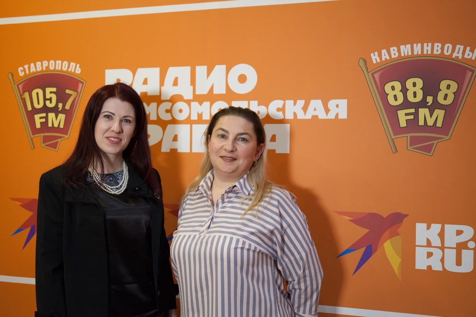 Финансовый консультант Любовь Стецюк и менеджер Елена Заруднева