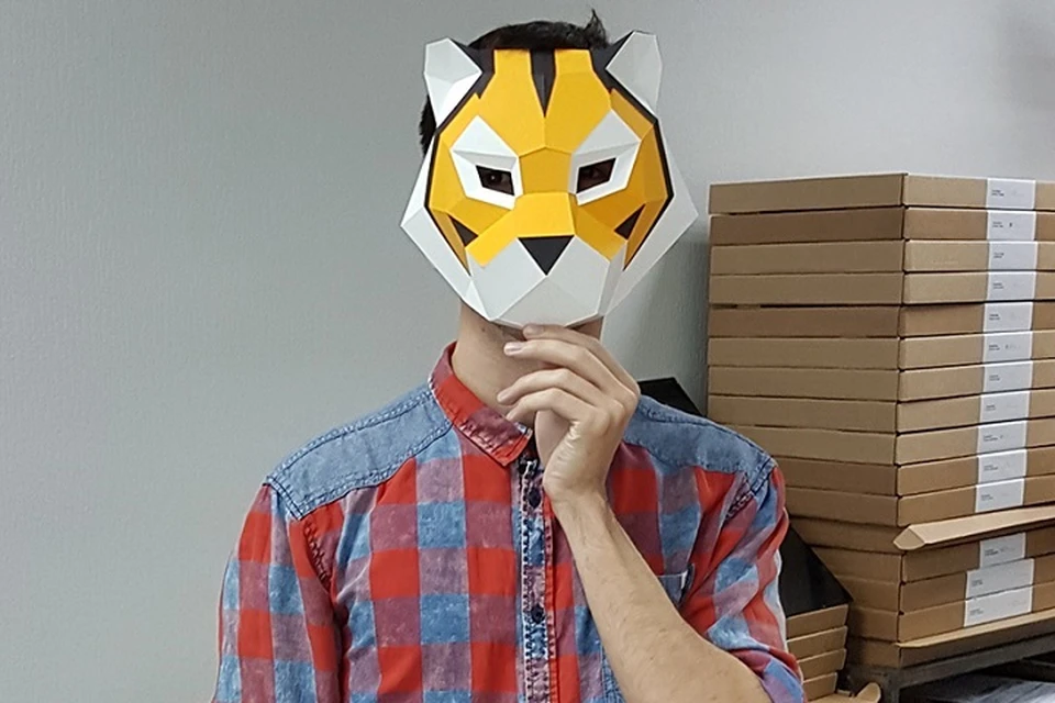 Как сделать защитную маску для лица своими руками