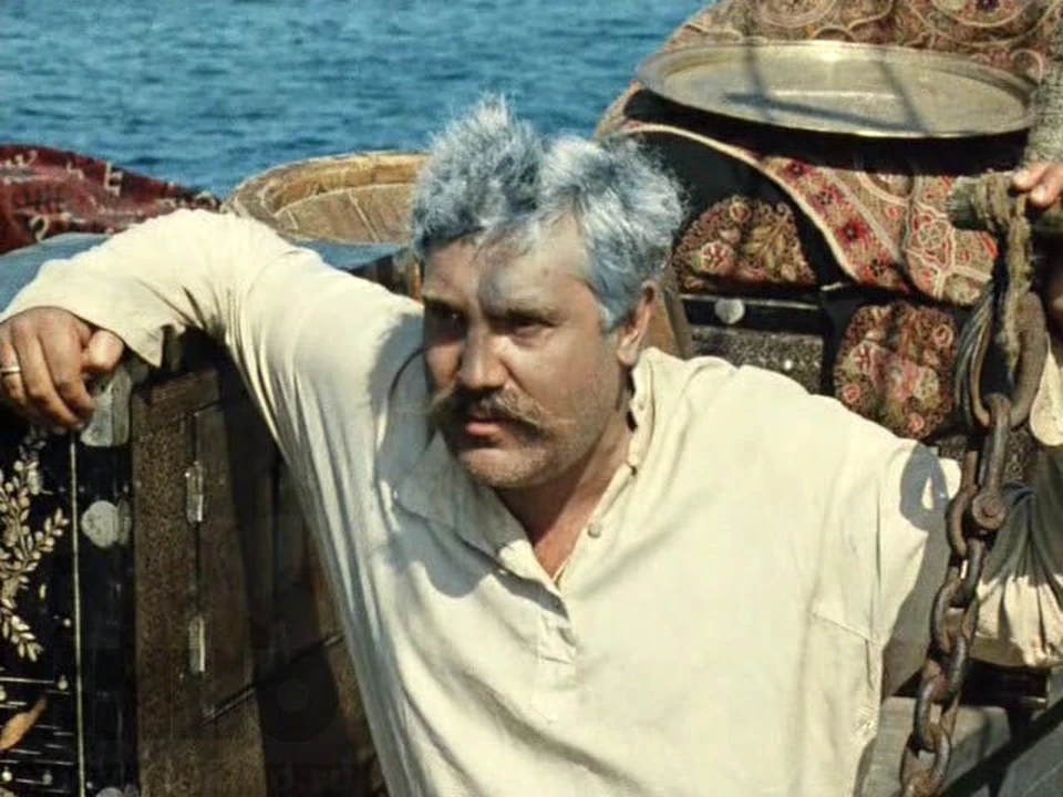 Герой Павла Луспекаева - таможенник Верещагин - стал одним из любимых советских киногероев. Фото: кадр из фильма.
