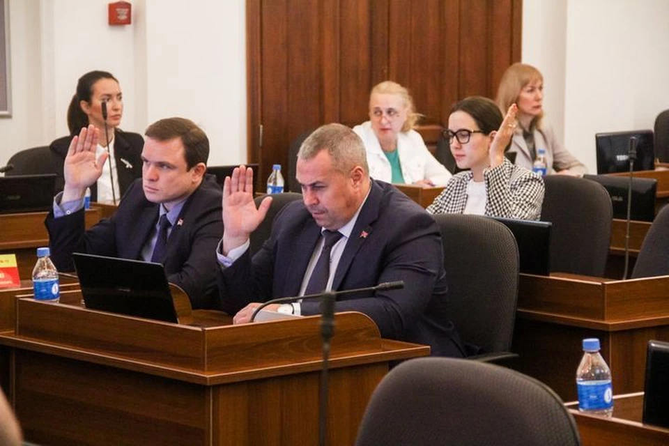 Через два месяца владивостокские депутаты сделают ещё один важный выбор