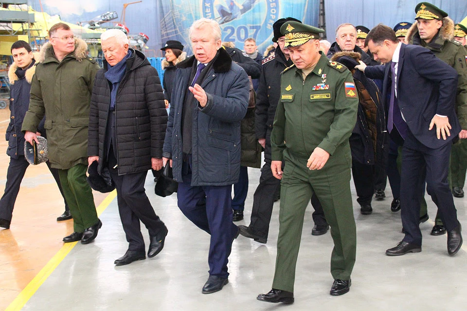 Министр обороны РФ Сергей Шойгу посетил Иркутский авиазавод.