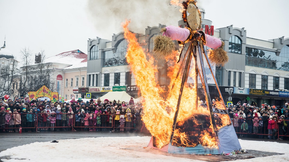 Масленица 2019 в Пскове, Изборске и Великих Луках: программа мероприятий,  перекрытие дорог, время сожжения Масленицы - KP.RU