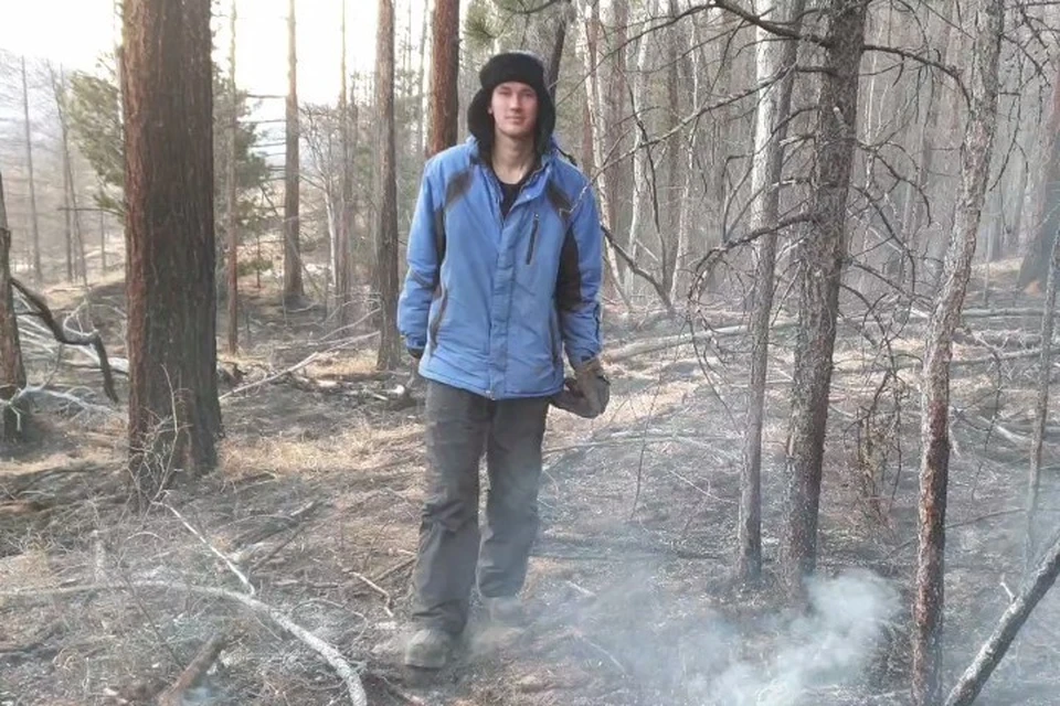 Иркутские ученые, искавшие снежного барса в горах Бурятии, потушили первый лесной пожар. Фото: Антон Цяцька.