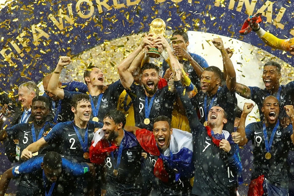 Франция спустя 20 лет вернула себе чемпионский титул