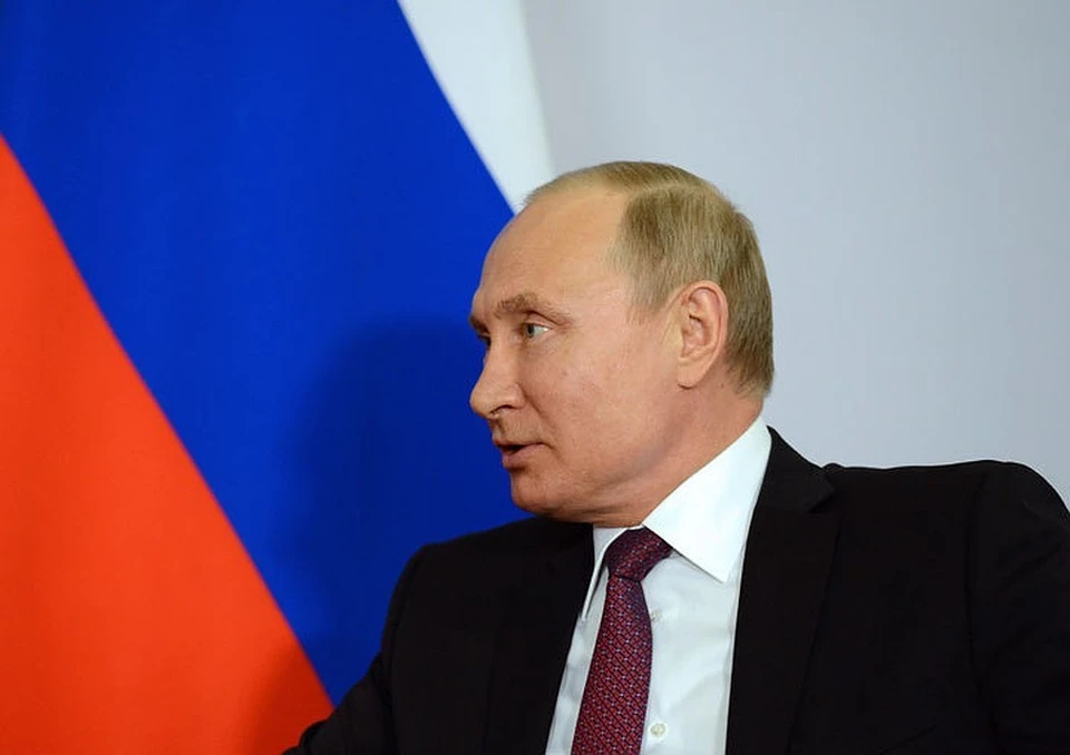 Президент России поздравил Аллу Пугачеву с 70-летием