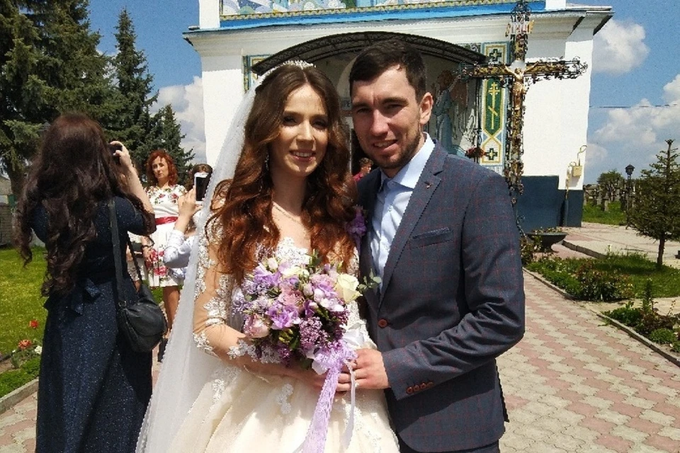 Свадьба Александра Логинова и Марии Кручовой. Фото официальной группы Логинова «ВКонтакте»
