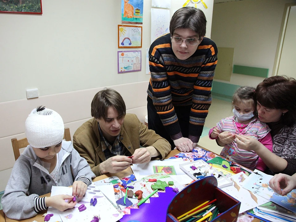 Волонтеры движения «Даниловцы» посещают два детских отделения НИИ им. Бурденко