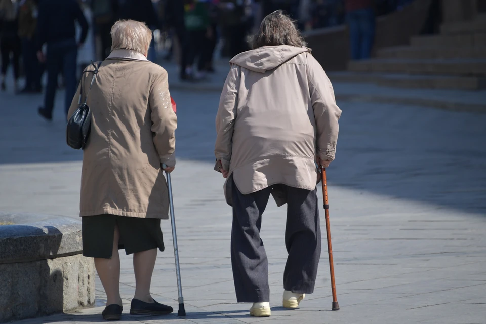 Пенсии пожилым людям по новой схеме пересчитают в том числе и «задним числом»