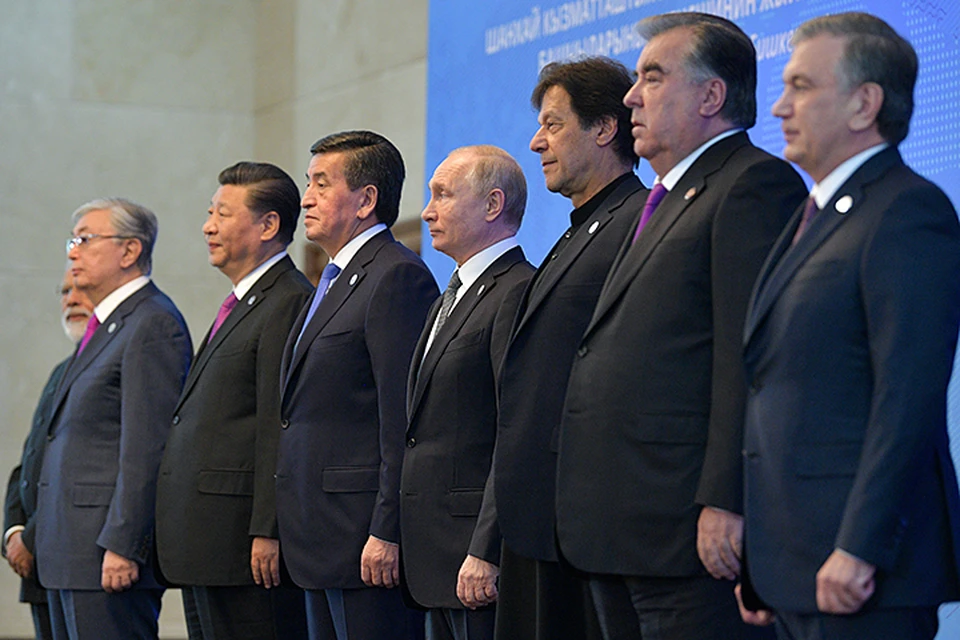 В живописный уголок в предгорье Тянь-Шаня съехались лидеры стран-участников ШОС