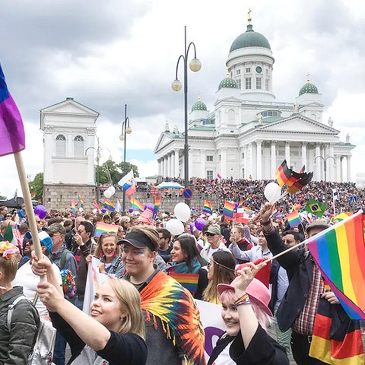 Жителей Финляндии возмутило желание священников участвовать в гей-параде -  KP.RU