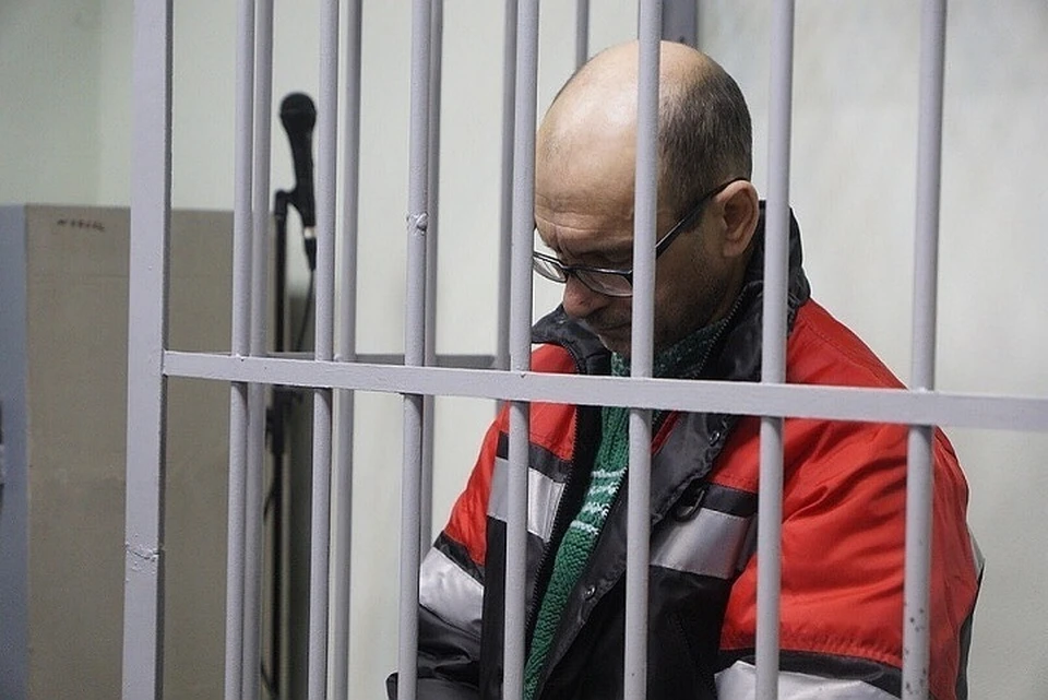У Пузырева есть жена и двое детей
