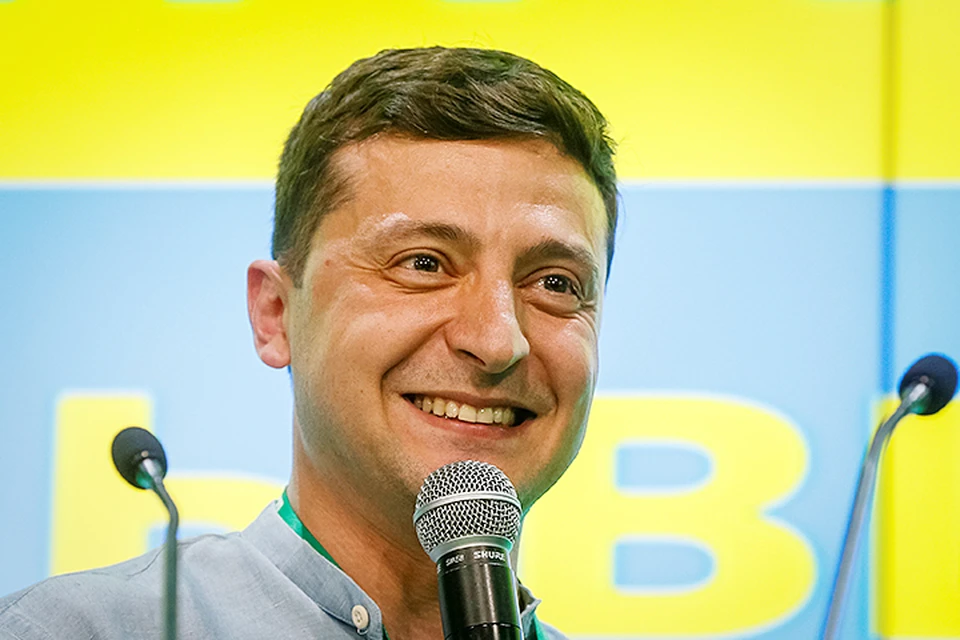 Партия Зеленского побеждает в 22 областях Украины из 25
