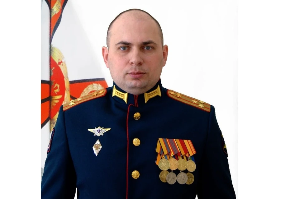 Роман Панков много лет отслужил в войсках связи