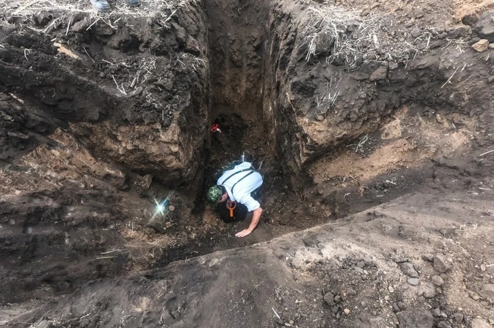 Поисковики обнаружили систему подземных укрытий. Фото: "Миус-фронт"