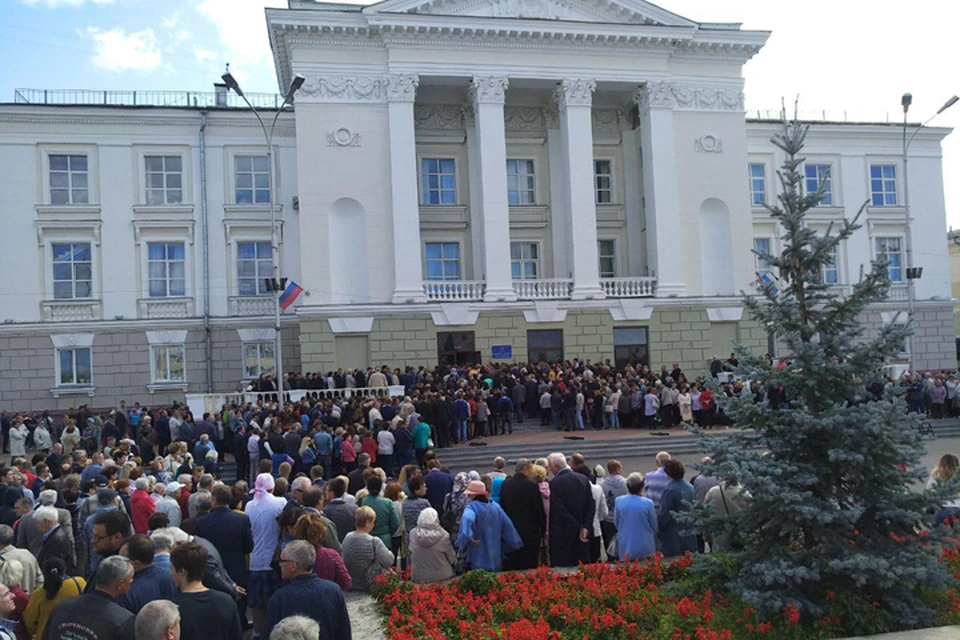 В Сарове проходит прощание с погибшими под Архангельском. Фото: Роман Алейник