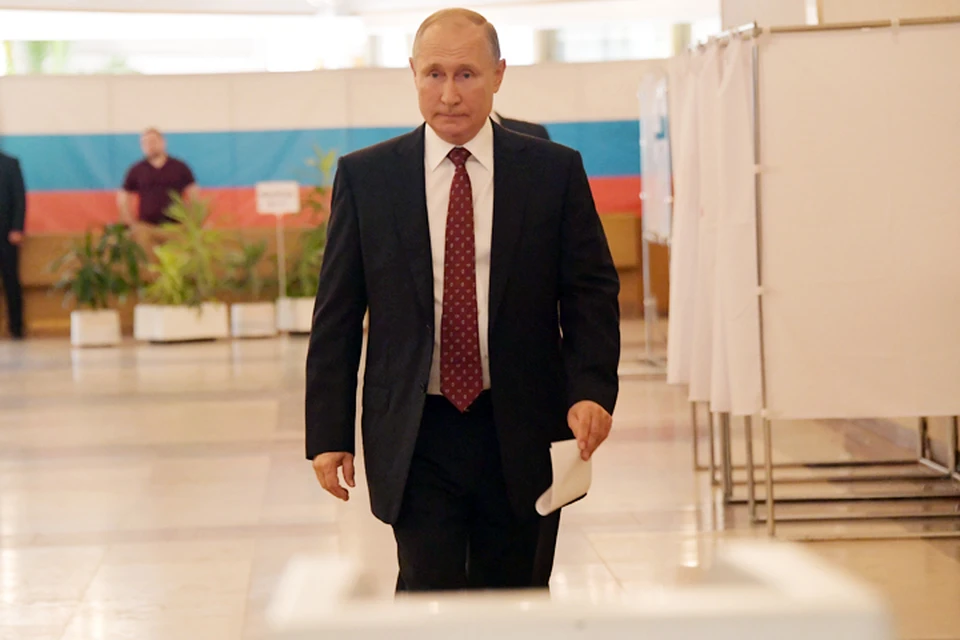 высказывание Путина на избирательном участке на выборах в Мосгордуму о том, что не так важен список кандидатов, как качество работы депутатов после избрания, подтверждаются, как бывает в математике, "от противного"