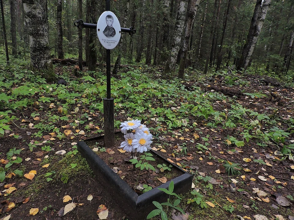 Детские могилы на кладбище фото