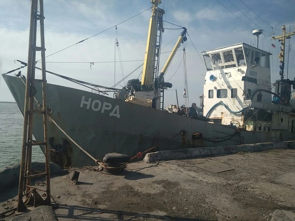 Сейнер "Норд" захватили украинские пограничники в Азовском море