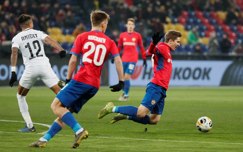 ЦСКА сыграл против "Лудогорца" в Лиге Европы.