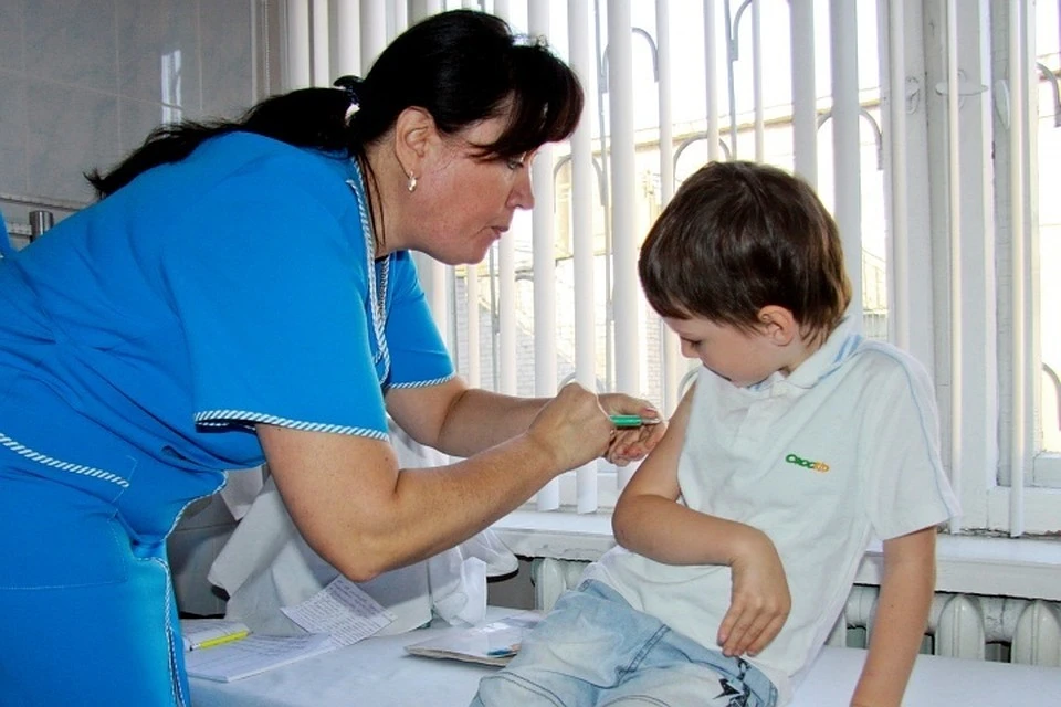 В рамках регионального календаря жители Пермского края имеют возможность пройти иммунизацию против 16 инфекций, актуальных для региона.